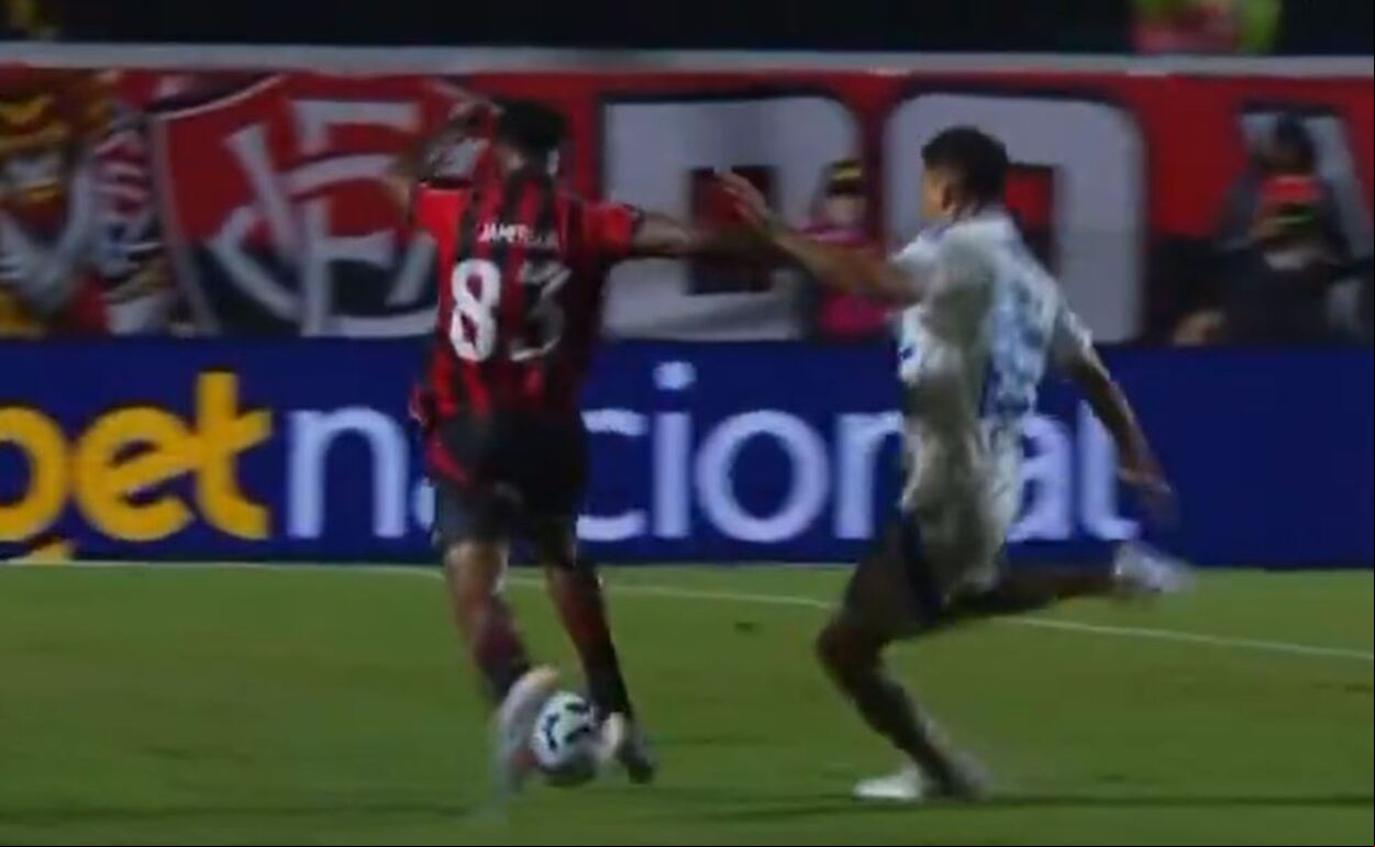 Lesão aconteceu no fim da primeira etapa